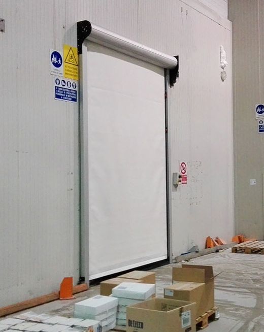 Schelllauftor im Innenbereich